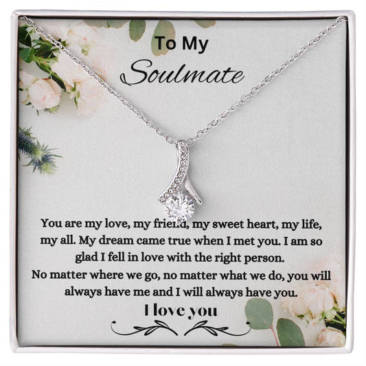 Alluring Beauty Necklace (Yellow & White Gold Variants)