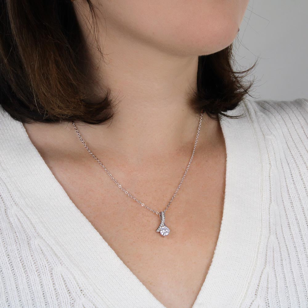 My Amazing Mommy Alluring Beauty Necklace