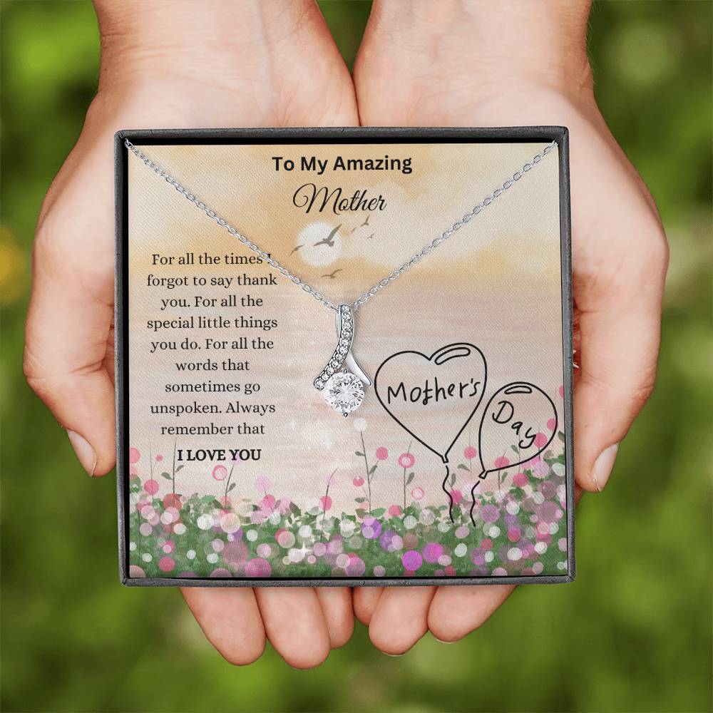 My Amazing Mommy Alluring Beauty Necklace