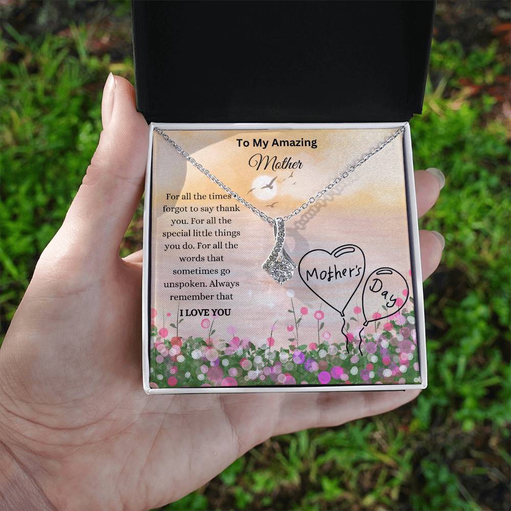 My Amazing Mommy Alluring Beauty Necklace