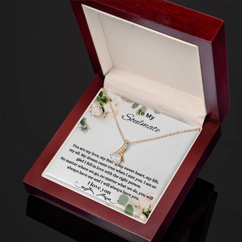 Alluring Beauty Necklace (Yellow & White Gold Variants)