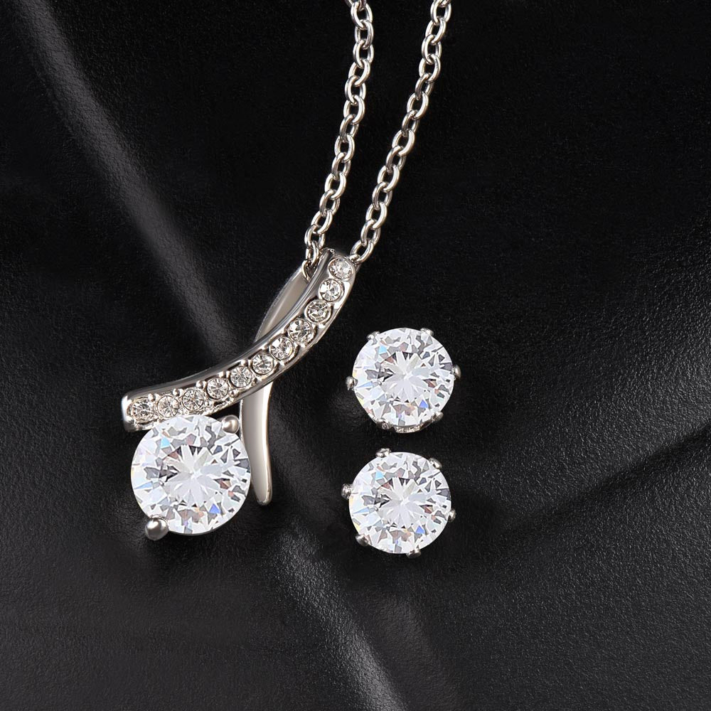 For All The Special Moments Alluring Beauty Necklace + Earings
